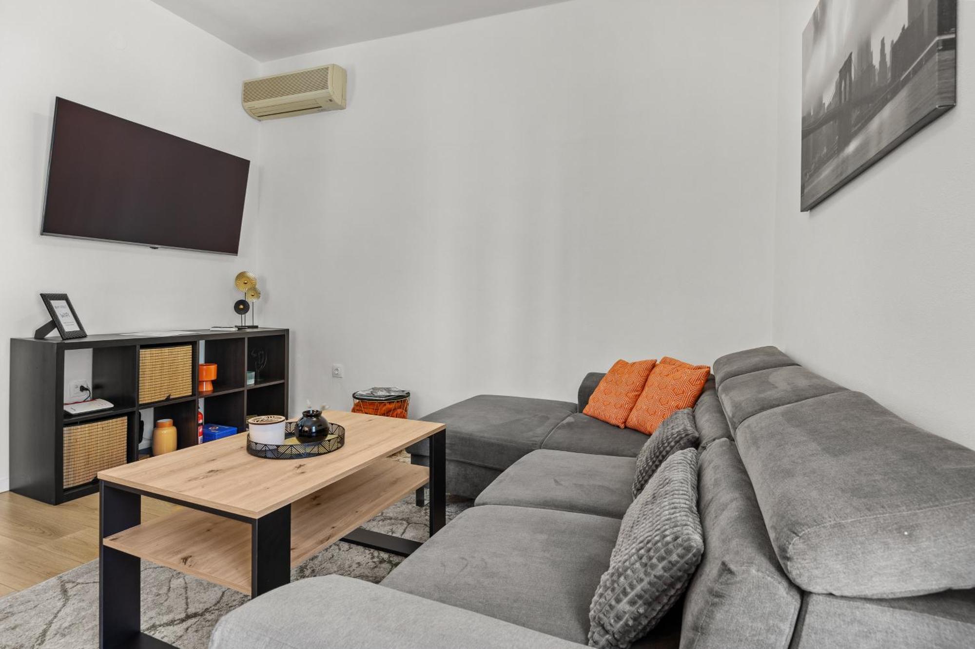 Green Oasis New Apartment 普拉 外观 照片