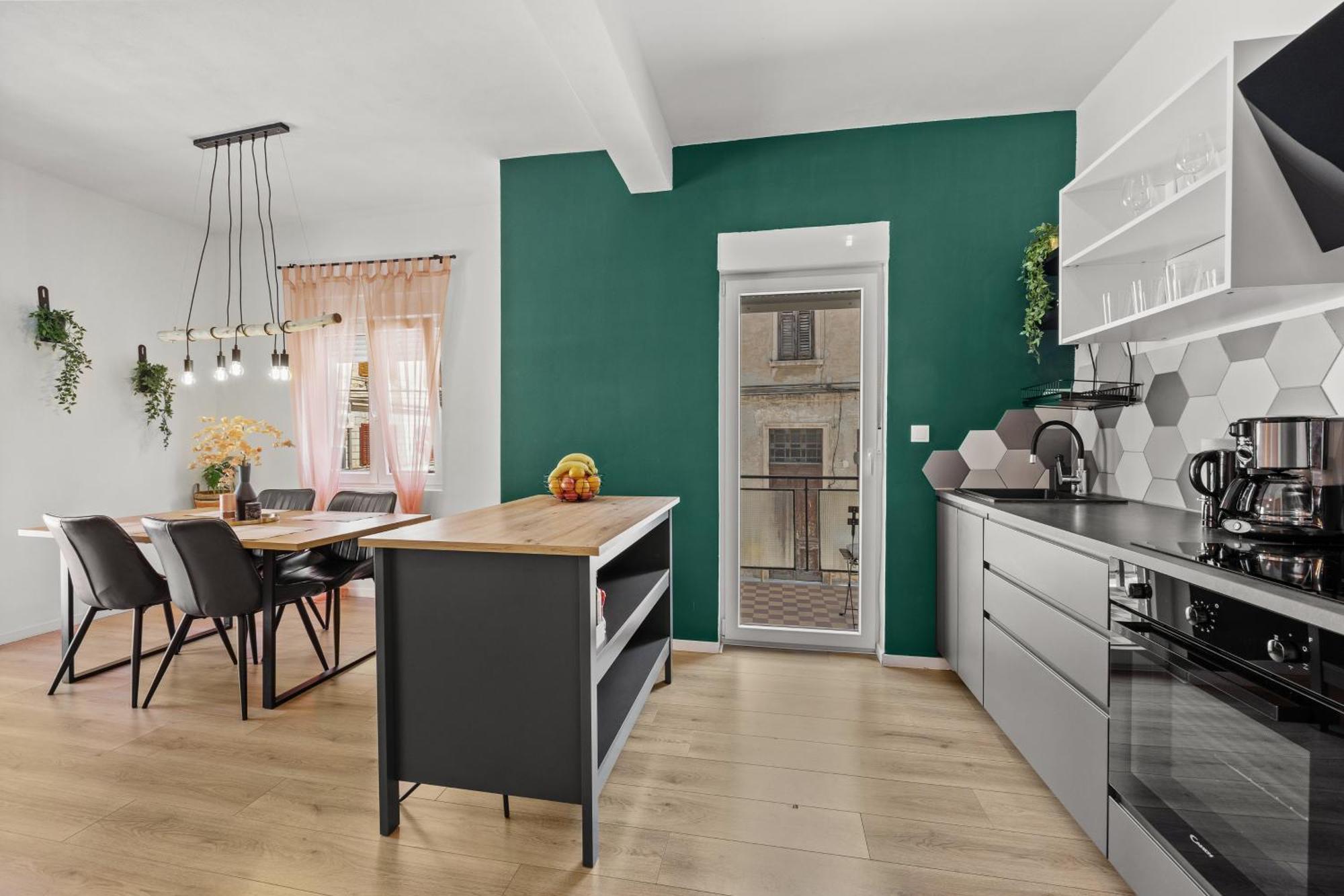 Green Oasis New Apartment 普拉 外观 照片